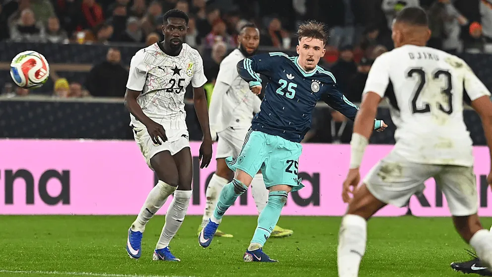 世界杯官方直播平台-图片报：卡尔国家队表现亮眼，已成为世界杯首发候选人之一